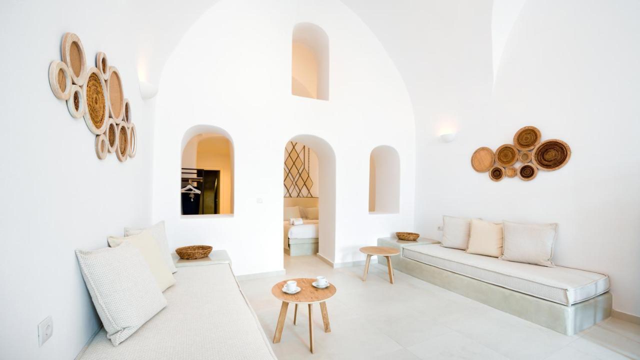 Iriana Suites サントリーニ エクステリア 写真