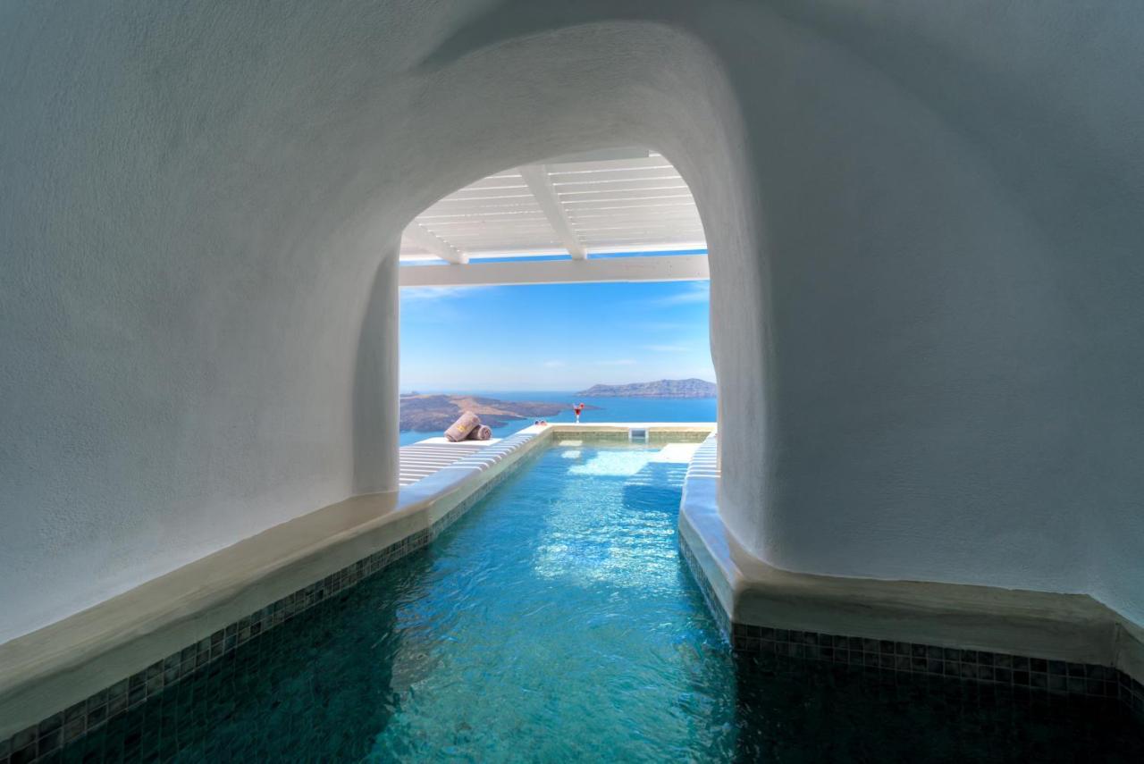 Iriana Suites サントリーニ エクステリア 写真