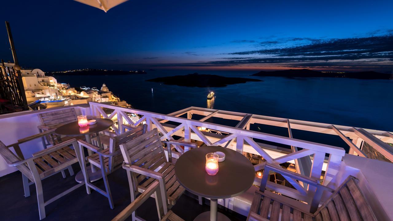 Iriana Suites サントリーニ エクステリア 写真
