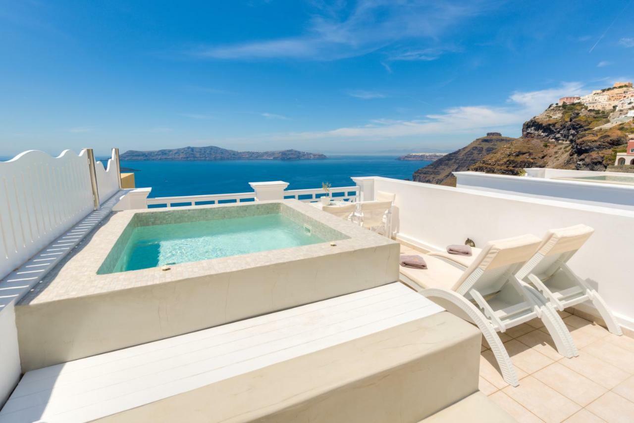 Iriana Suites サントリーニ エクステリア 写真