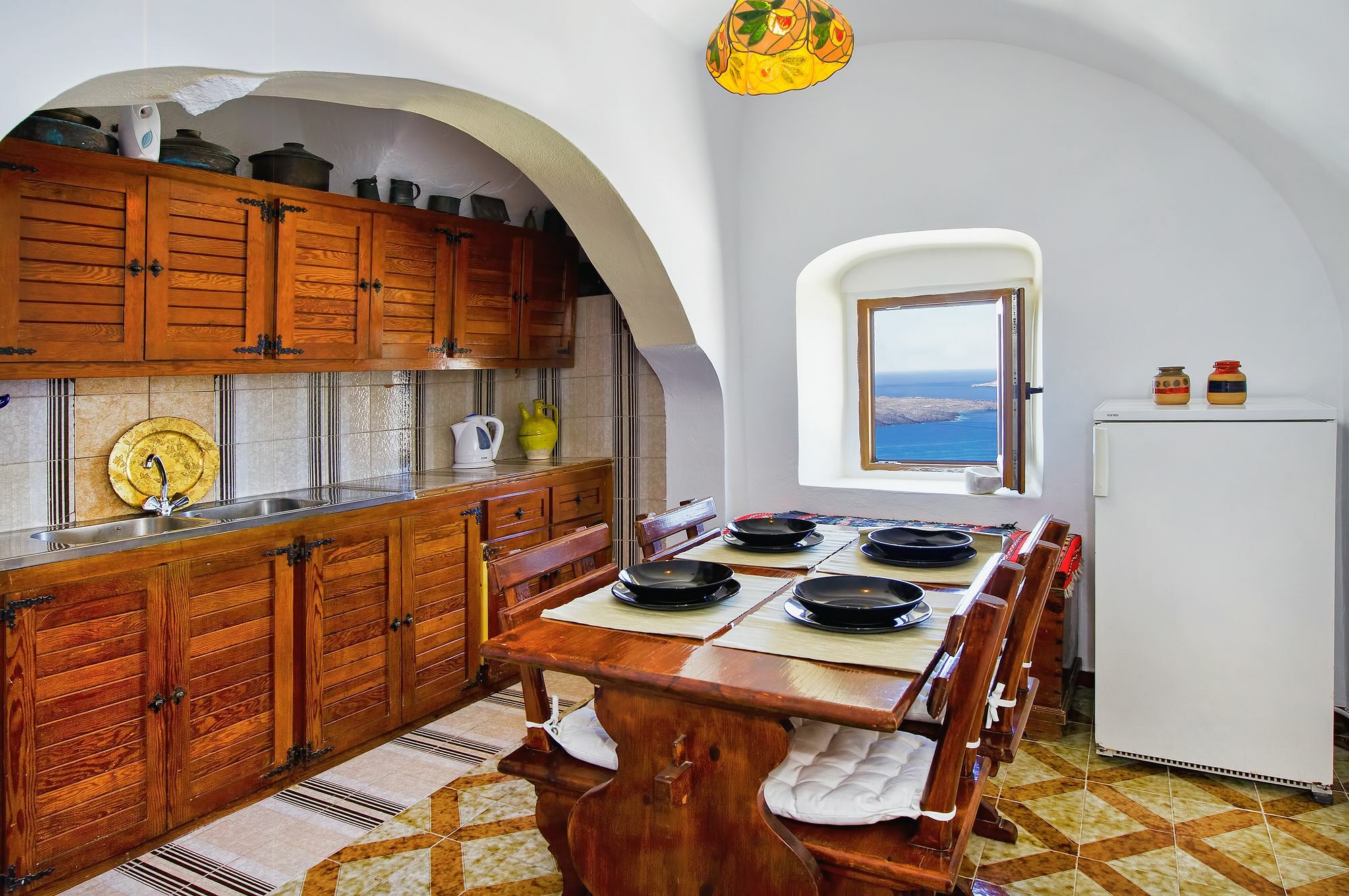 Iriana Suites サントリーニ エクステリア 写真