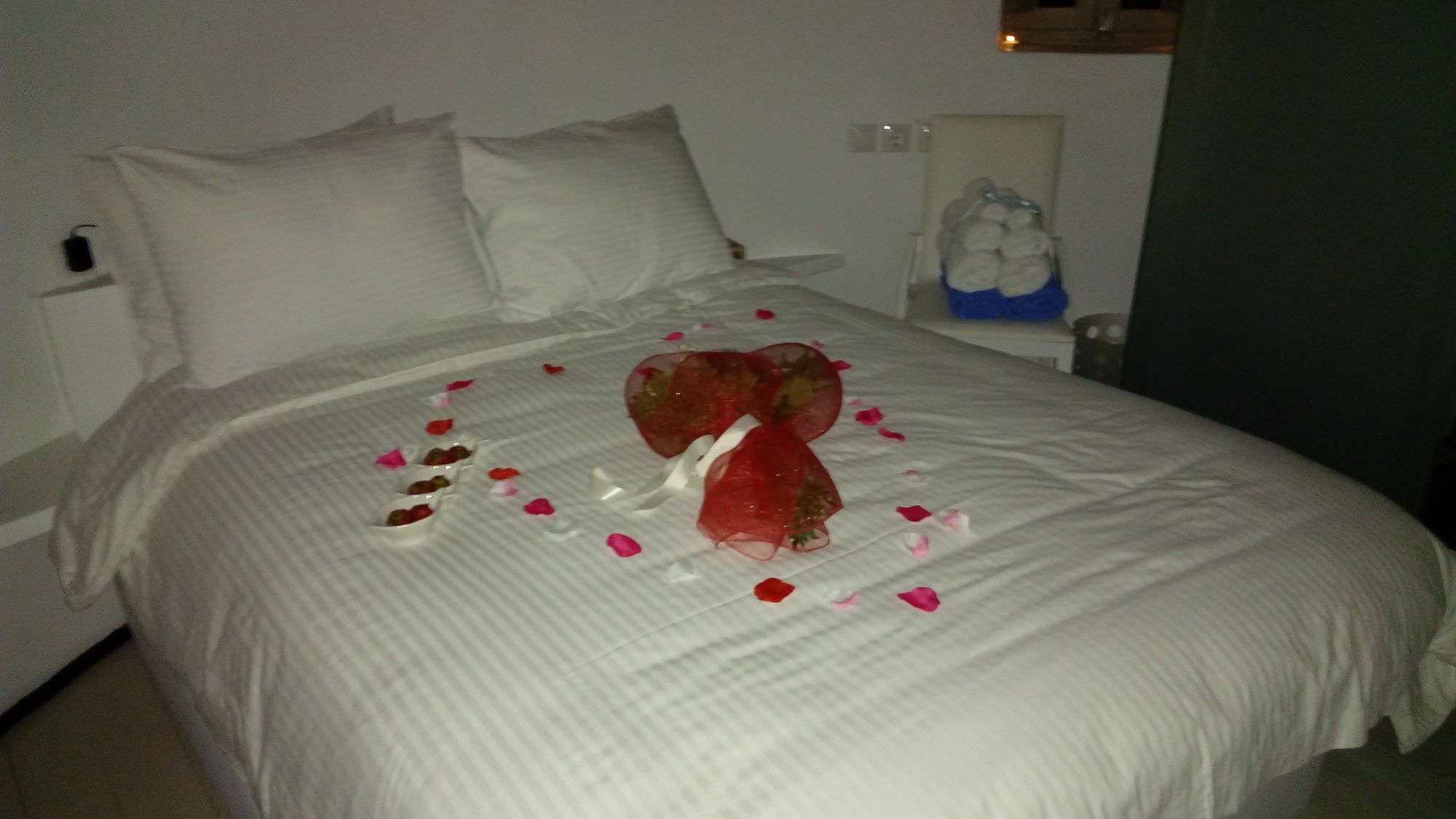 Iriana Suites サントリーニ エクステリア 写真